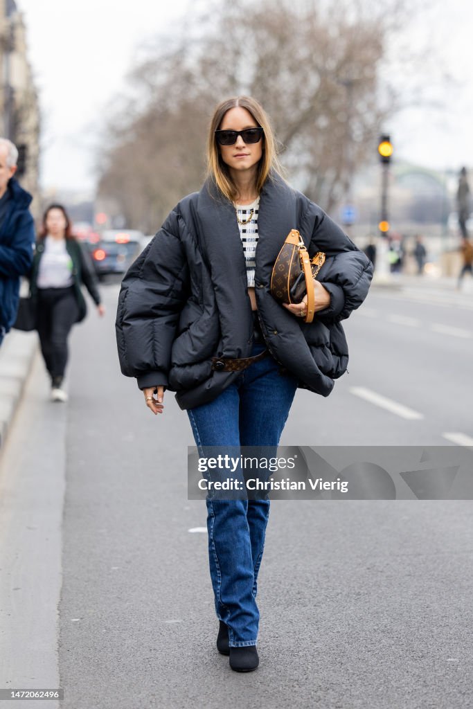 Street Style - Paris Fashion Week - Womenswear Fall Winter 2023 2024 : Day Eight