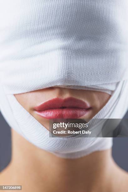Bandated Bandaged Face Photos and Premium High Res Pictures - Getty Images