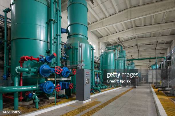 oil refinery, petrochemical plant equipment - gas compressor stock pictures, royalty-free photos & images