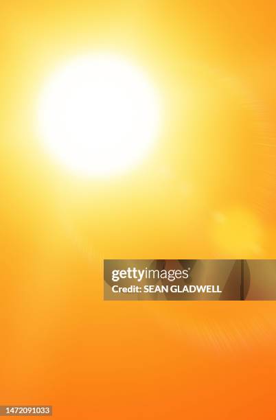 the sun - lens flare circle stock pictures, royalty-free photos & images