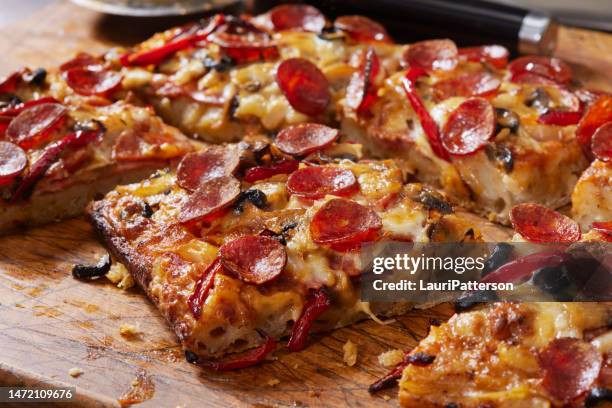 detroit style meat lovers pizza - rectangle pizza stock pictures, royalty-free photos & images