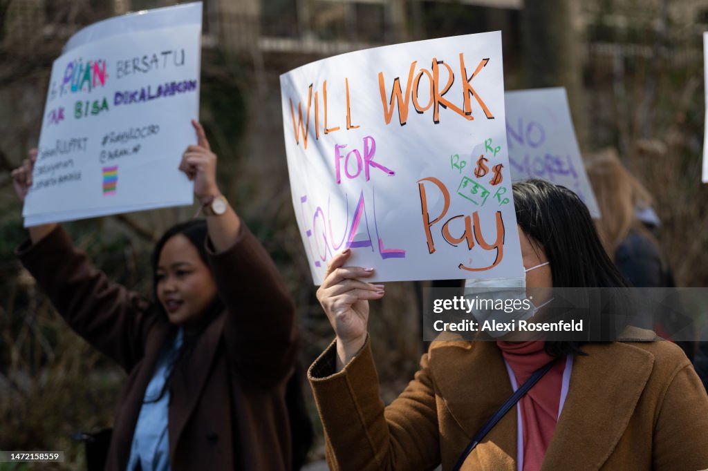 Woman's Day Rally Women protest for women’s rights and equal pay at a rally on... News ...