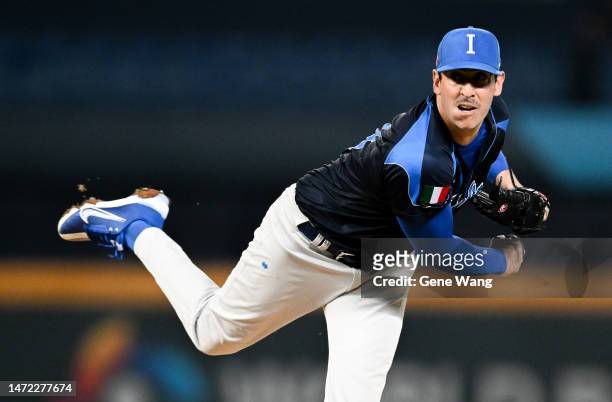 Matt Harvey of Team Italy pitchs at the bottom of the first inning during the World Baseball Classic Pool A game between Italy and Cuba at Taichung...