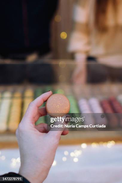 macaron cookie - macaron photos et images de collection