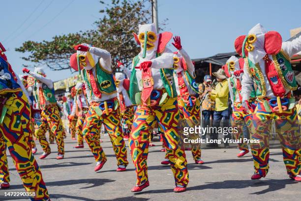 Colombians parade and dance during the 'Batalla de las Flores' parade in Barranquilla, Colombia during the Carnival of Barranquilla on february 18,...