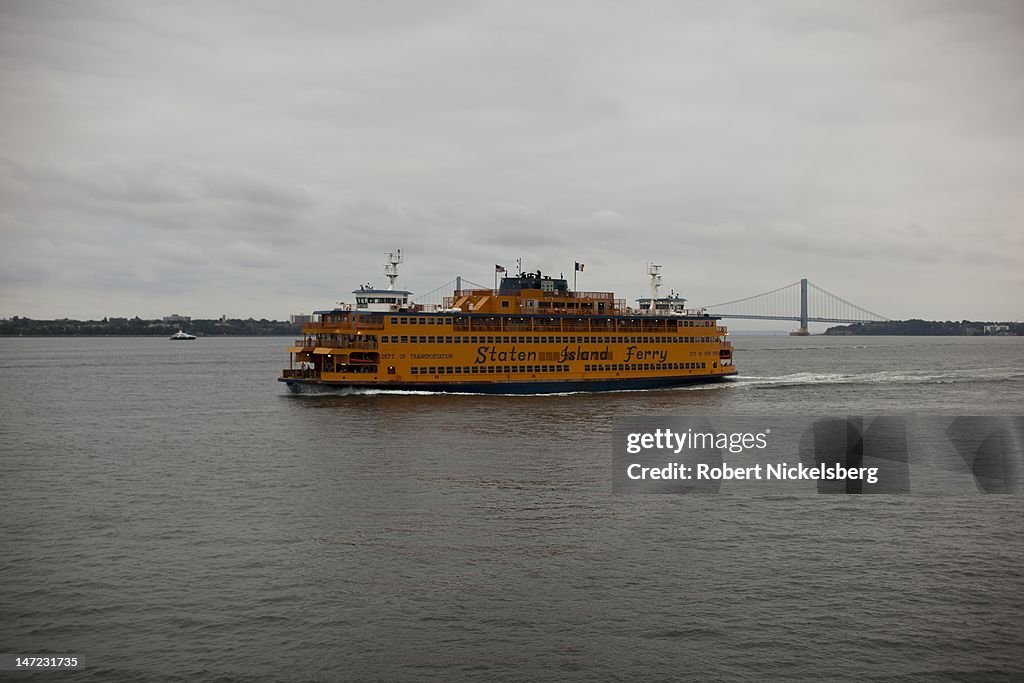 New York's Staten Island Ferry and Commuters