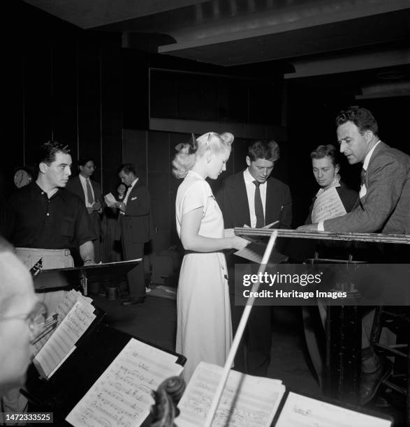 Portrait of Gordon MacRae, Jerry Wald, Mel TormÚ, Jerry Jerome, and Marion Hutton, Saturday Teentimers Show, New York, N.Y., ca. Aug. 1947. Creator:...