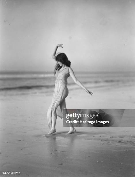 Churchill, Marguerite, Miss, between 1923 and 1925. Creator: Arnold Genthe.