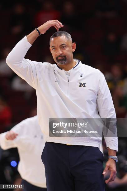 Head coach Juwan Howard of the Michigan Wolverines reacts against the Rutgers Scarlet Knights in the second half of the second round of the Big Ten...