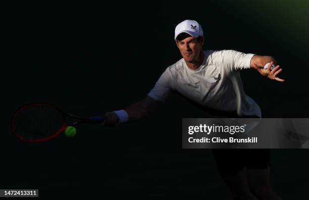 Andy Murray of Great Britain plays a forehand against Tomas Martin Etcheverry of Argentina in the first round during the BNP Paribas Open on March...
