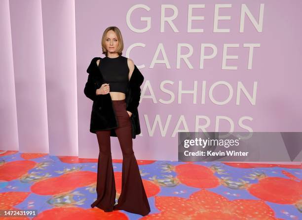 Amber Valletta attends the 2023 Green Carpet Fashion Awards at NeueHouse Hollywood on March 09, 2023 in Hollywood, California.
