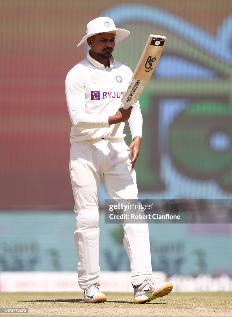 India v Australia - 4th Test: Day 2