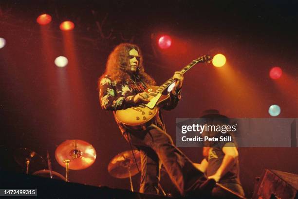 Gary Rossington and Ronnie Van Zant of American rock band Lynyrd Skynyrd perform on stage at the Apollo Theatre on February 9th, 1977 in Glasgow,...