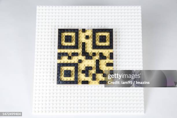 Toy Block Qr Code High-Res Vector Graphic - Getty Images