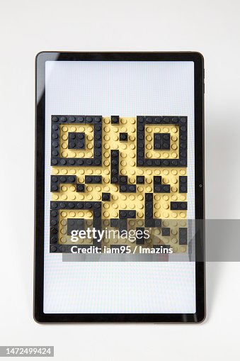 One Block Qr Code Toy Block Qr Code And Tablet High-Res Vector Graphic - Getty Images