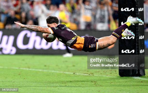 Reece Walsh of the Broncos scores a try during the round 2 NRL match between the Brisbane Broncos and the North Queensland Cowboys at Suncorp Stadium...
