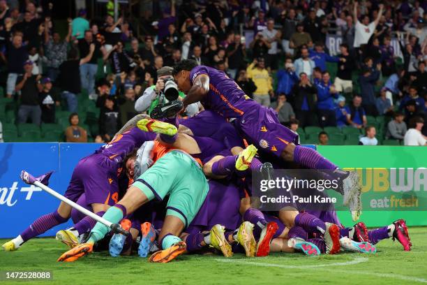 Team mates celebrate a goal with Aaron McEneff of the Glory during the round 20 A-League Men's match between Perth Glory and Western Sydney Wanderers...