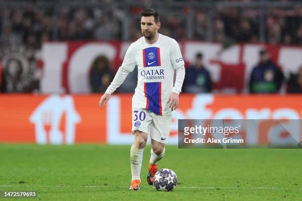 Lional Messi of Paris Saint-Germain controls the ball during the UEFA Champions League round of 16 leg two match between FC Bayern München and Paris...