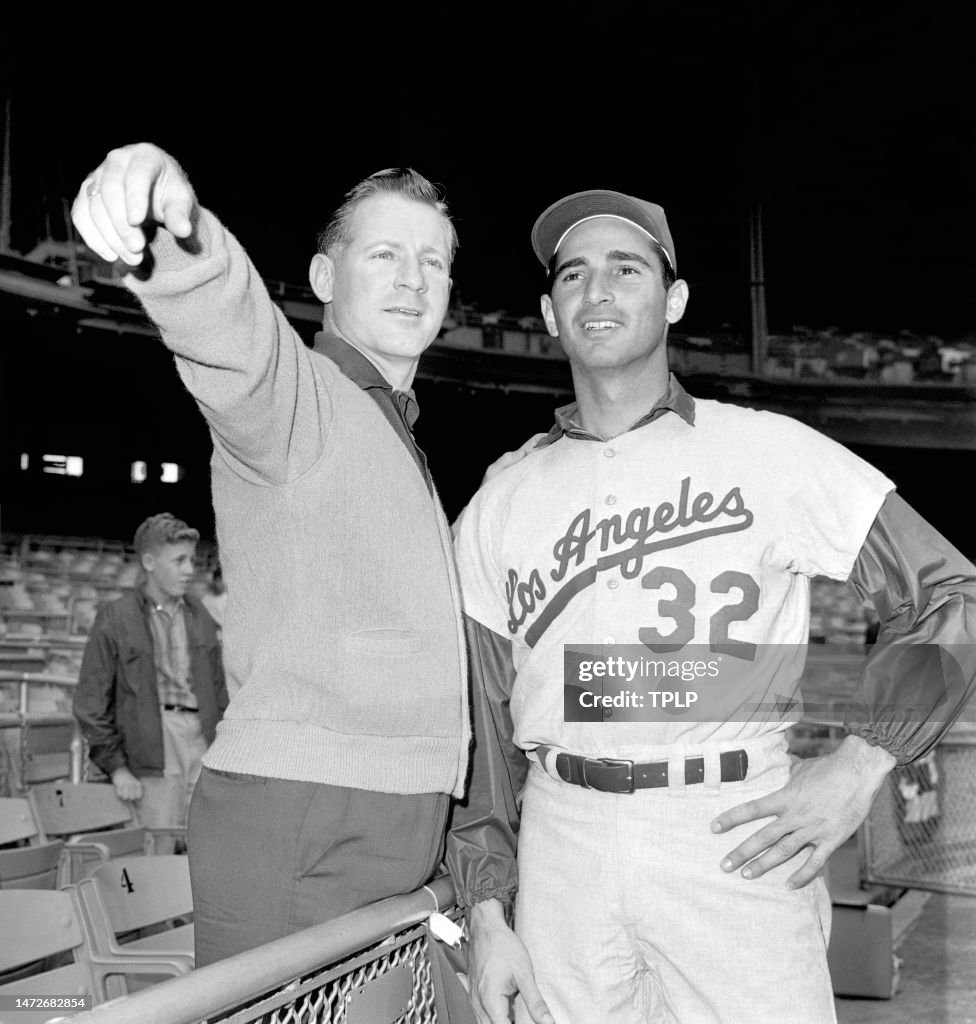 1963 World Series - Practice: Los Angeles Dodgers V New York Yankees