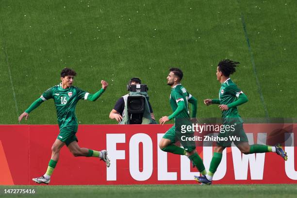 Ali Jasim Elaibi of Iraq celebrates his goal with teammates during the match between Iran and Iraq for Quarter Finals - AFC U20 Asian Cup Uzbekistan...