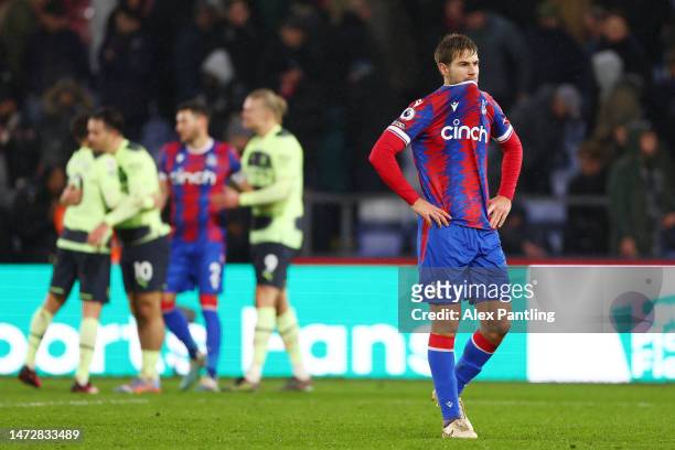 Joachim Andersen of Crystal Palace looks dejected following the team's defeat during the Premier League match between Crystal Palace and Manchester...