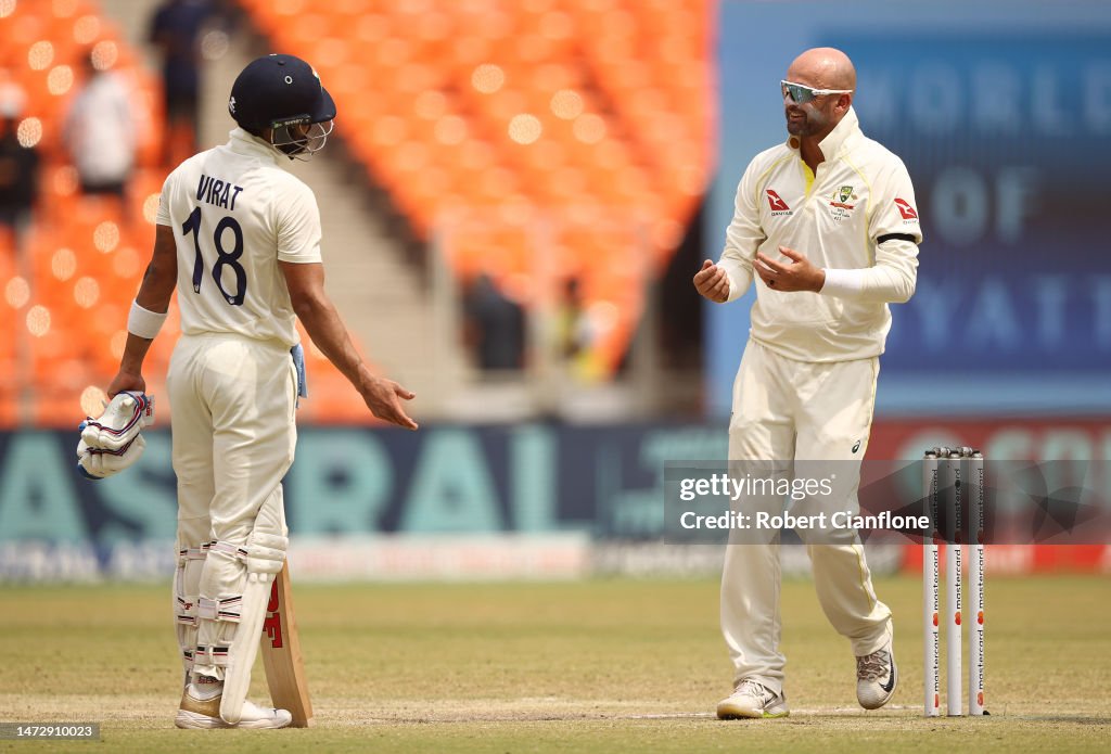 India v Australia - 4th Test: Day 4