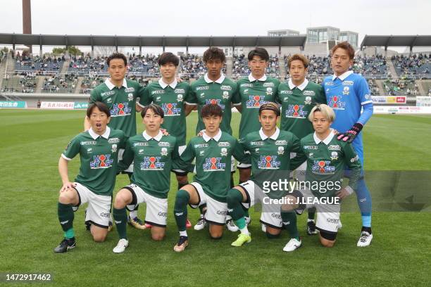 Gifu players line up for the team photos prior to the J.LEAGUE Meiji Yasuda J3 2nd Sec. Match between FC Gifu and Matsumoto Yamaga F.C. At Gifu...