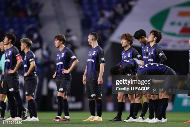 Gamba Osaka players applaud fans after the J.LEAGUE Meiji Yasuda J1 4th Sec. Match between Gamba Osaka and Sanfrecce Hiroshima at Panasonic Stadium...