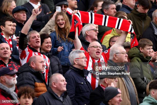 Sunderland fans celebrate victory following the Sky Bet Championship match between Norwich City and Sunderland at Carrow Road on March 12, 2023 in...