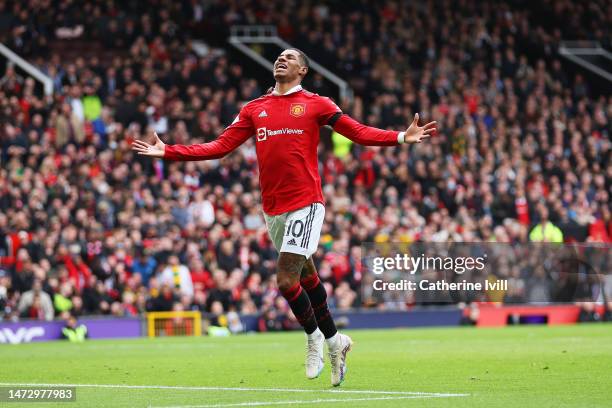 Marcus Rashford of Manchester United reacts after a missed chance during the Premier League match between Manchester United and Southampton FC at Old...