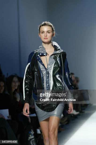 Balenciaga 2003 Photos and Premium High Res Pictures - Getty Images