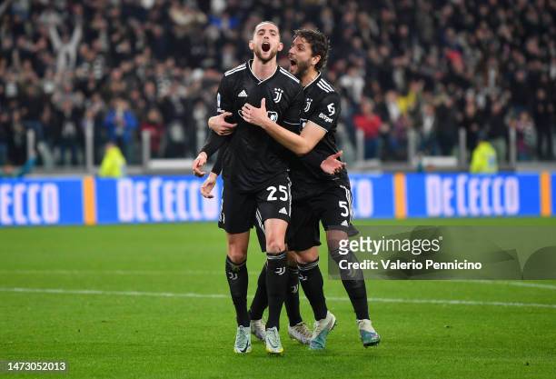 Adrien Rabiot of Juventus celebrates with teammate Manuel Locatelli after scoring the team's third goal during the Serie A match between Juventus and...