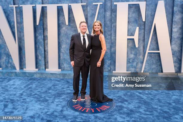 Michael Feldman and Savannah Guthrie attend the 2023 Vanity Fair Oscar Party Hosted By Radhika Jones at Wallis Annenberg Center for the Performing...