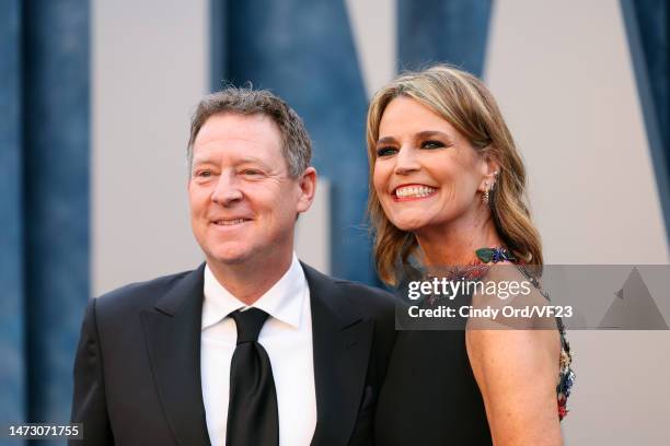 Michael Feldman and Savannah Guthrie attend the 2023 Vanity Fair Oscar Party Hosted By Radhika Jones at Wallis Annenberg Center for the Performing...