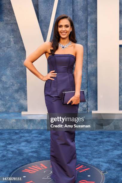 Jessica Alba attends the 2023 Vanity Fair Oscar Party Hosted By Radhika Jones at Wallis Annenberg Center for the Performing Arts on March 12, 2023 in...