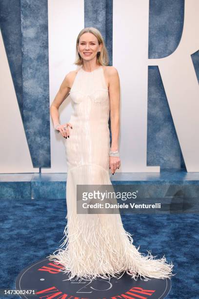 Naomi Watts attends the 2023 Vanity Fair Oscar Party hosted by Radhika Jones at Wallis Annenberg Center for the Performing Arts on March 12, 2023 in...