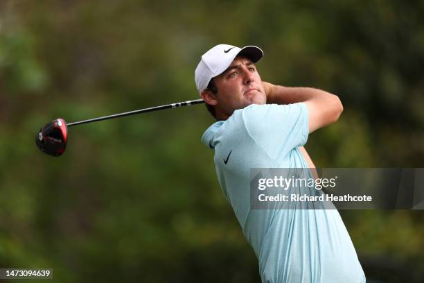 Scottie Scheffler of the United States plays his shot from the 15th tee during the final round of THE PLAYERS Championship on THE PLAYERS Stadium...