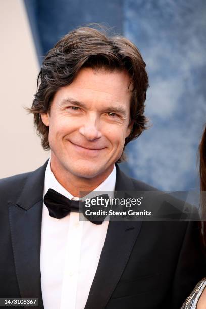 Jason Bateman arrives at the Vanity Fair Oscar Party Hosted By Radhika Jones at Wallis Annenberg Center for the Performing Arts on March 12, 2023 in...