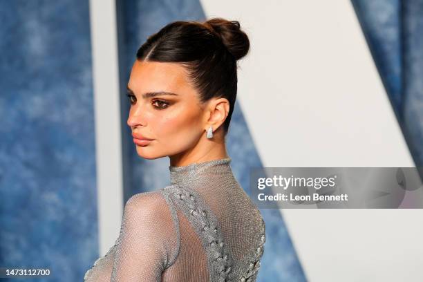 Emily Ratajkowski attends the 2023 Vanity Fair Oscar Party Hosted By Radhika Jones at Wallis Annenberg Center for the Performing Arts on March 12,...