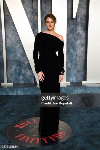 Shailene Woodley attends the 2023 Vanity Fair Oscar Party Hosted By Radhika Jones at Wallis Annenberg Center for the Performing Arts on March 12,...