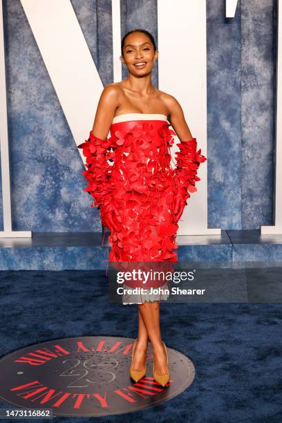 Yara Shahidi attends the 2023 Vanity Fair Oscar Party Hosted By Radhika Jones at Wallis Annenberg Center for the Performing Arts on March 12, 2023 in...