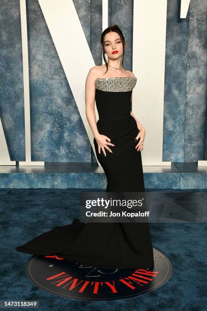 Dove Cameron attends the 2023 Vanity Fair Oscar Party Hosted By Radhika Jones at Wallis Annenberg Center for the Performing Arts on March 12, 2023 in...