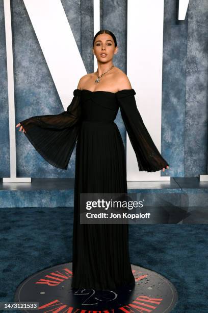 Naomi Scott attends the 2023 Vanity Fair Oscar Party Hosted By Radhika Jones at Wallis Annenberg Center for the Performing Arts on March 12, 2023 in...