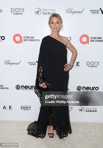 Jenna Elfman attends Elton John AIDS Foundation's 31st annual academy awards viewing party on March 12, 2023 in West Hollywood, California.