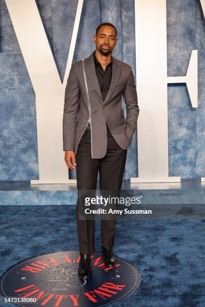 Jay Ellis attends the 2023 Vanity Fair Oscar Party Hosted By Radhika Jones at Wallis Annenberg Center for the Performing Arts on March 12, 2023 in...