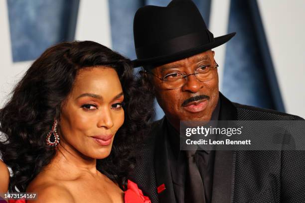 Angela Bassett and Courtney B. Vance attend the 2023 Vanity Fair Oscar Party Hosted By Radhika Jones at Wallis Annenberg Center for the Performing...