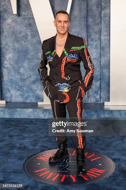 Jeremy Scott attends the 2023 Vanity Fair Oscar Party Hosted By Radhika Jones at Wallis Annenberg Center for the Performing Arts on March 12, 2023 in...