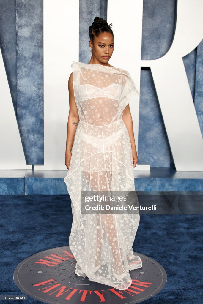 Taylour Paige attends the 2023 Vanity Fair Oscar Party hosted by