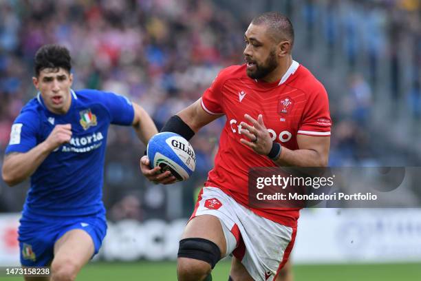 Wales player Taulupe Faletau scores a try during the six nations Italy-Wales rugby tournament match at the Stadio Olimpico. Rome , March 11th, 2023