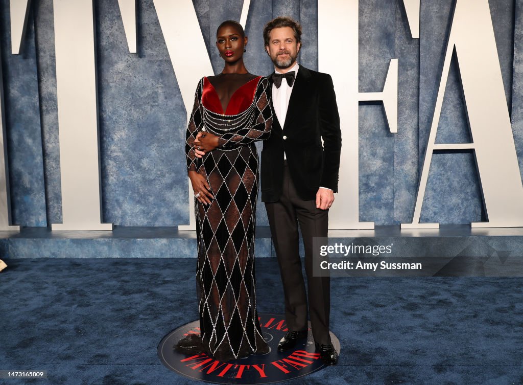 jodie-turner-smith-and-joshua-jackson-attend-the-2023-vanity-fair-oscar-party-hosted-by.jpg